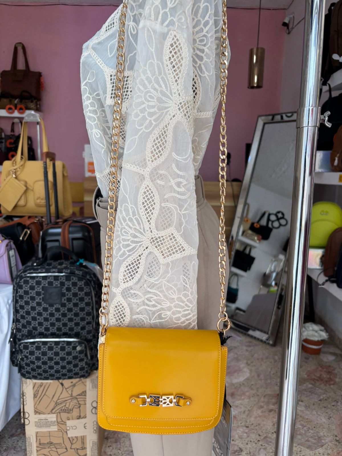 CROSSBODY AMARILLO CLOE 2BLCV11544AMA