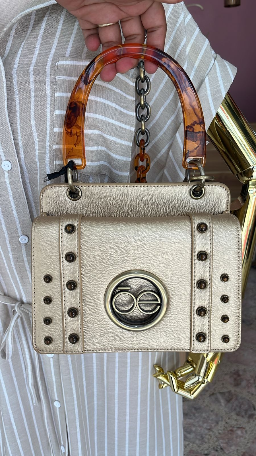 CROSS BODY CLOE ORO 2BLCV24807ORO