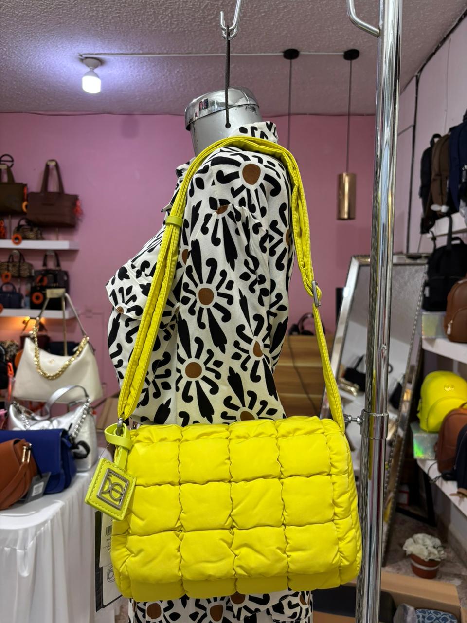 CROSS BODY AMARILLO CLOE
