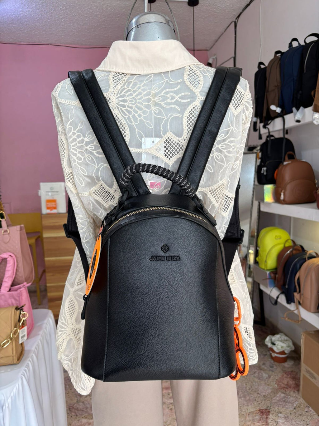 MOCHILA NEGRA JAIME IBIZA JI 2736