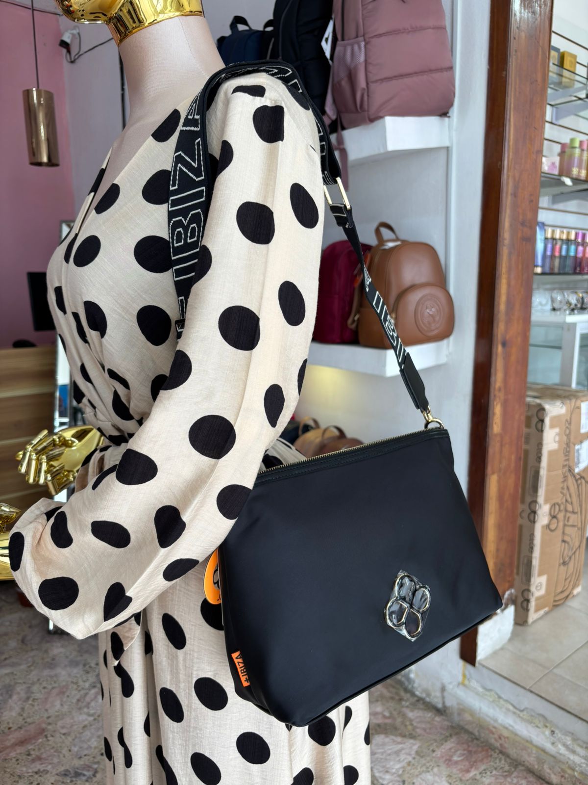 COSMETIQUERA CON STRAP JAIME IBIZA JI 276