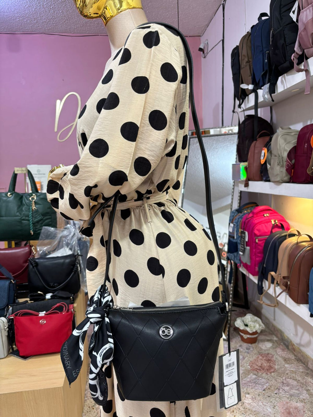 CROSS BODY NEGRO CLOE 2BLCV18894NEG